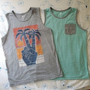 2 Boys Old Navy Tank Tops - Size M (8)